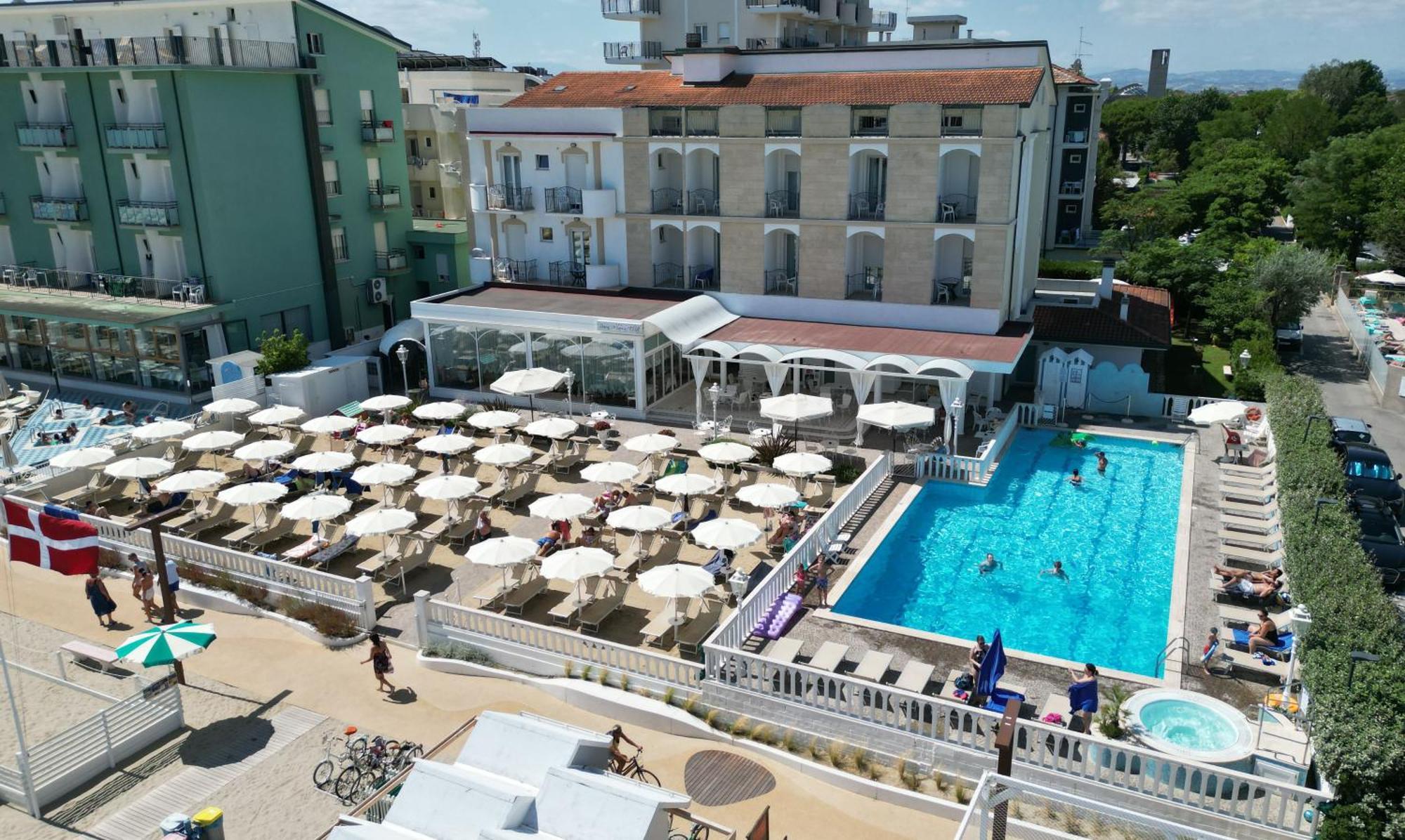 Hotel Rosa Maria Elite Bellaria-Igea Marina Exteriör bild