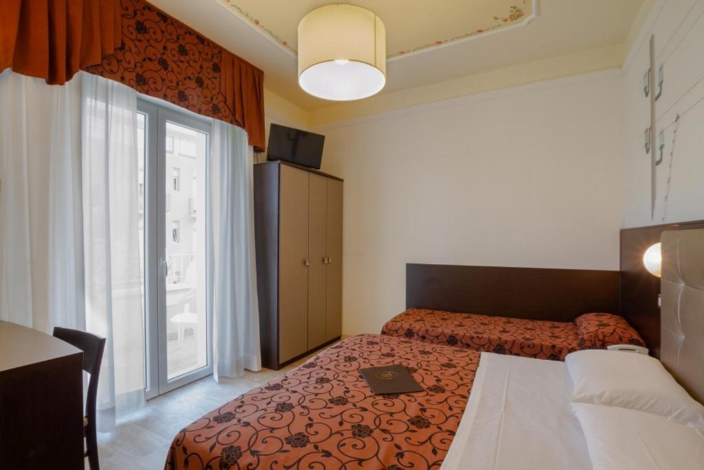 Hotel Rosa Maria Elite Bellaria-Igea Marina Exteriör bild